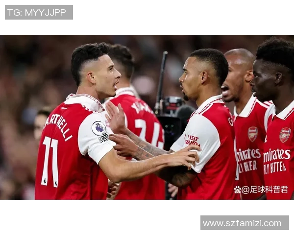 长发足球明星的魅力与风格解析他们如何在赛场上展现个性与实力